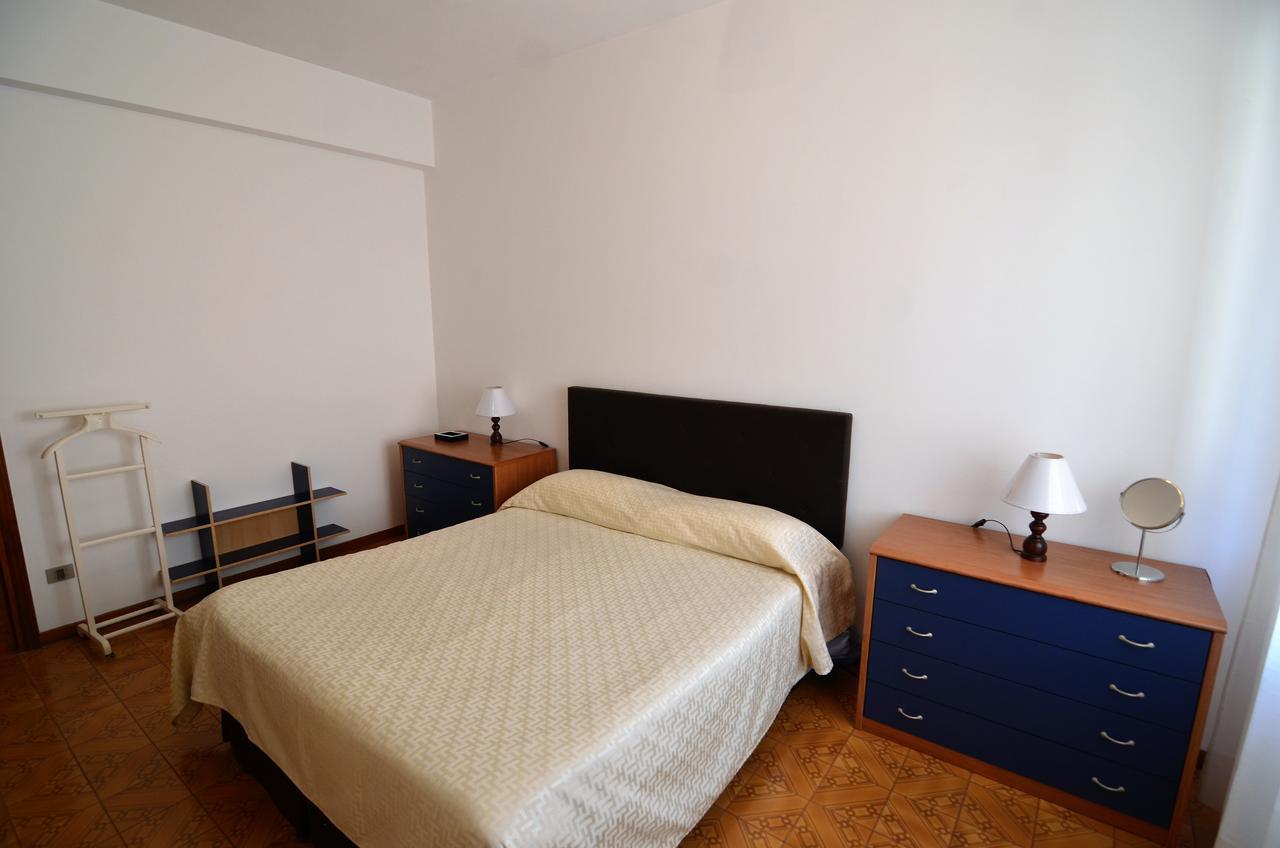 Gabry Apartment Levanto Bagian luar foto